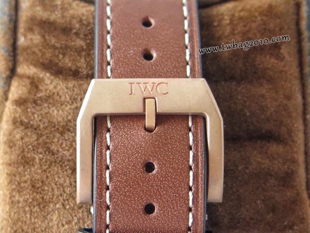 萬國最高複刻手錶 IWC飛行員噴火戰機 IW387902腕表 IWC男士腕表  gjs2120